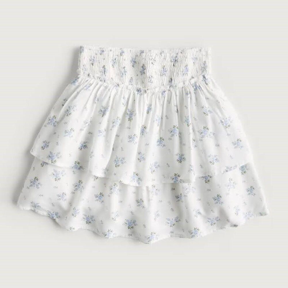 Hollister White and Flowered Skirt Small
